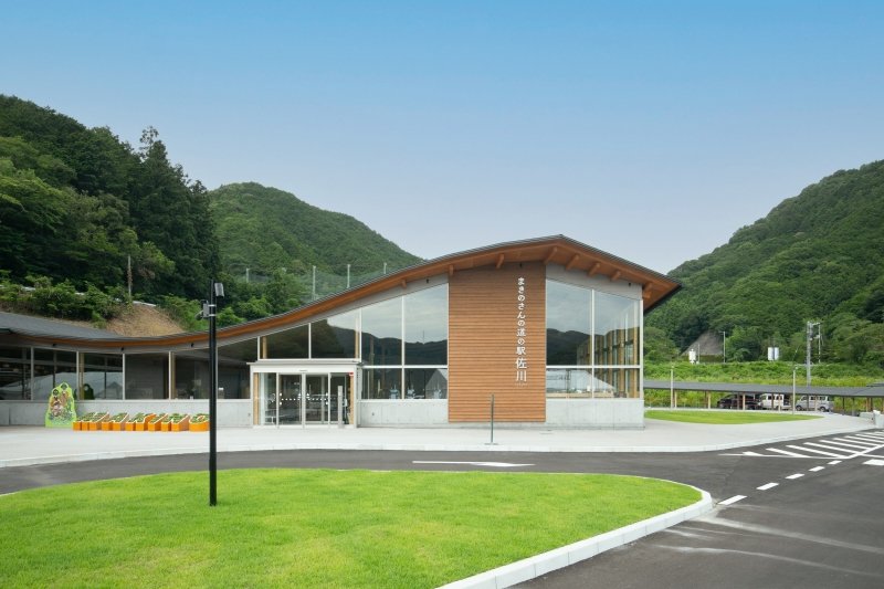 高知県の道の駅「道の駅「まきのさんの道の駅・佐川」」