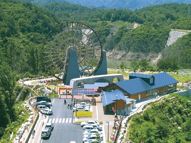岐阜県の道の駅「道の駅 おばあちゃん市・山岡」