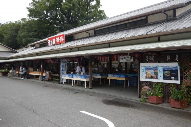 愛媛県の道の駅「道の駅しまなみの駅御島」